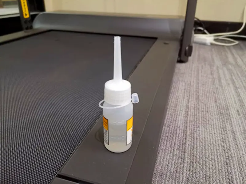 نحوه و زمان روغن کاری تردمیل